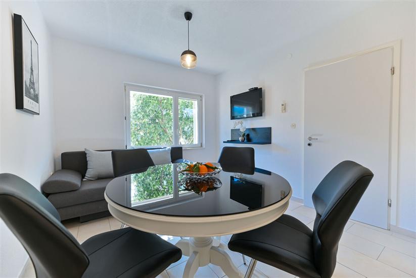 Apartment A1, for 4 persons