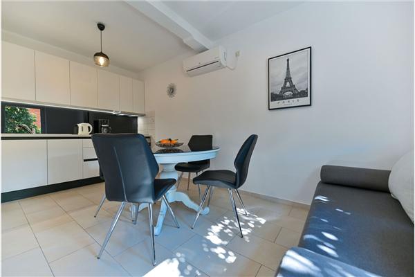 Apartment A1, for 4 persons