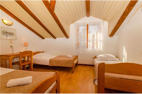 Apartment A1, for 3 persons