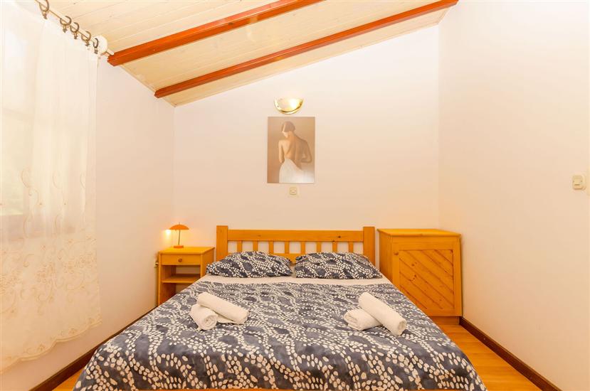 Apartment A1, for 3 persons