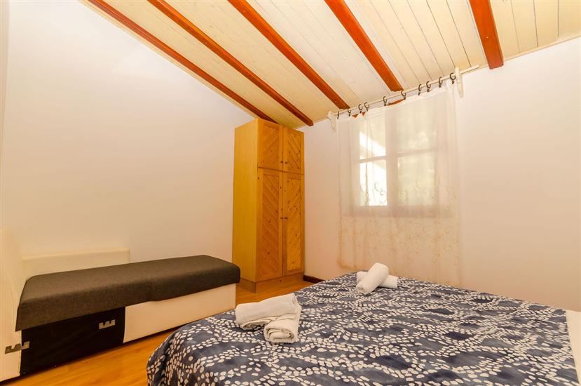 Apartment A1, for 3 persons