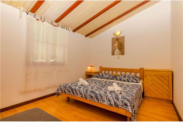 Apartment A1, for 3 persons