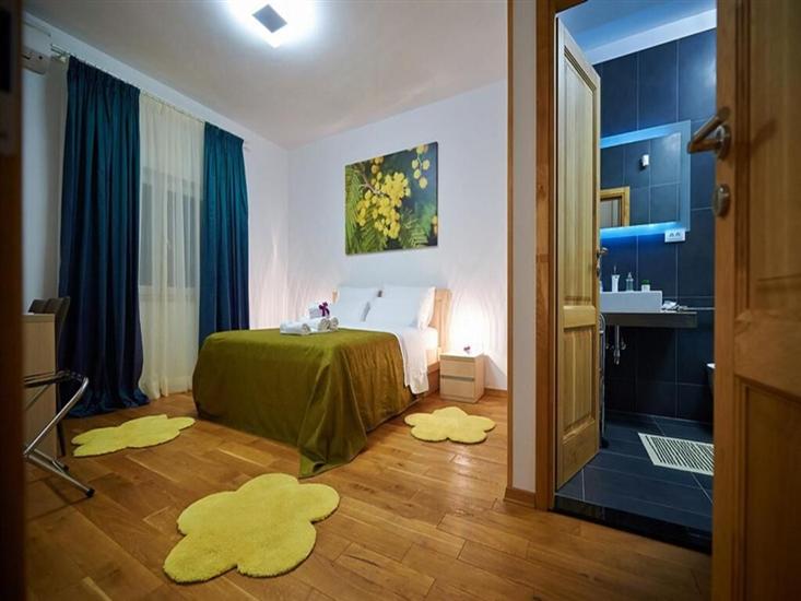 House K1, for 8 persons