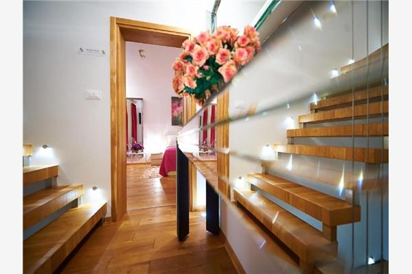 House K1, for 8 persons