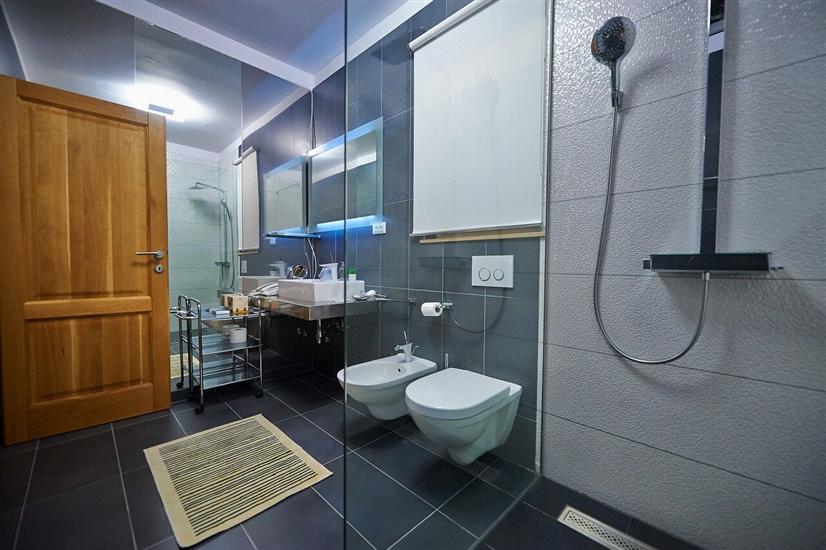 House K1, for 8 persons