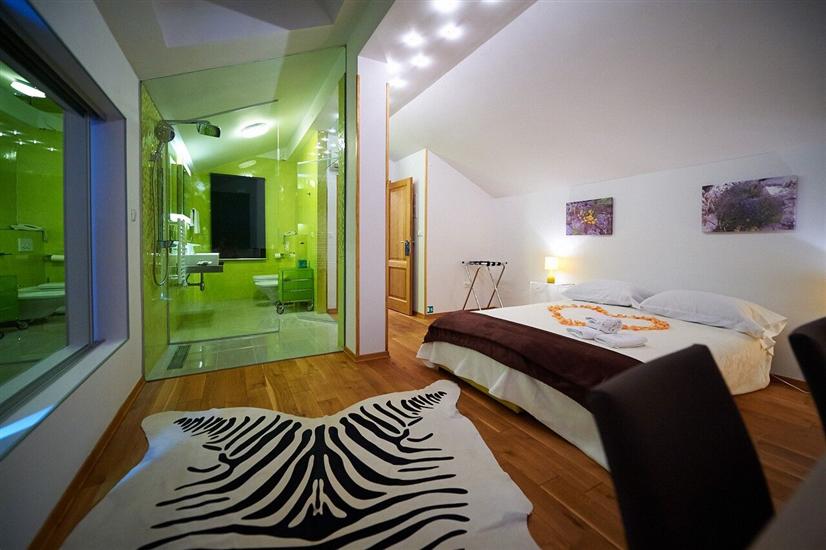 House K1, for 8 persons