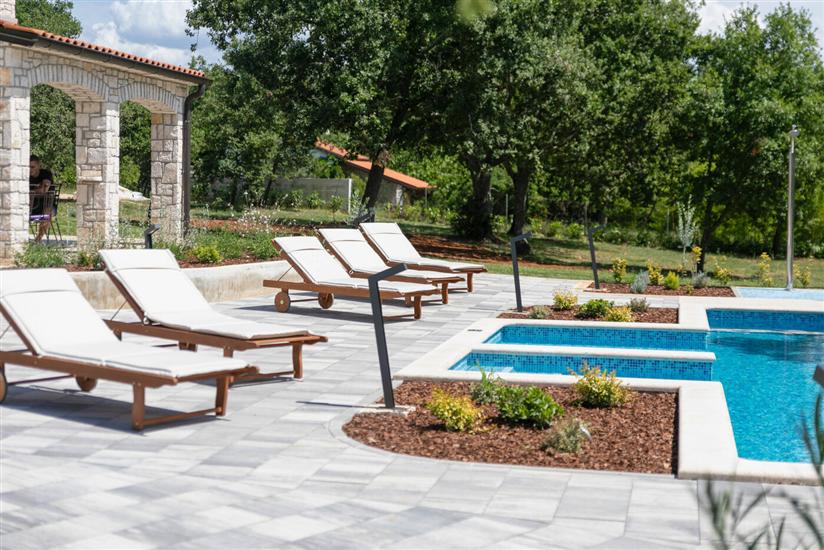 Villa Irena Funtana s bazenom