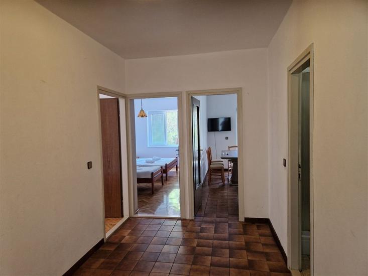 Apartment A1, for 6 persons