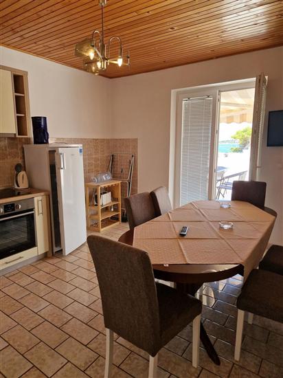 Apartment A2, for 6 persons