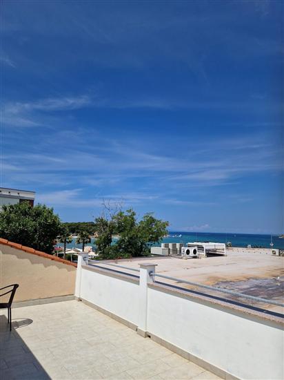 Apartment A2, for 6 persons