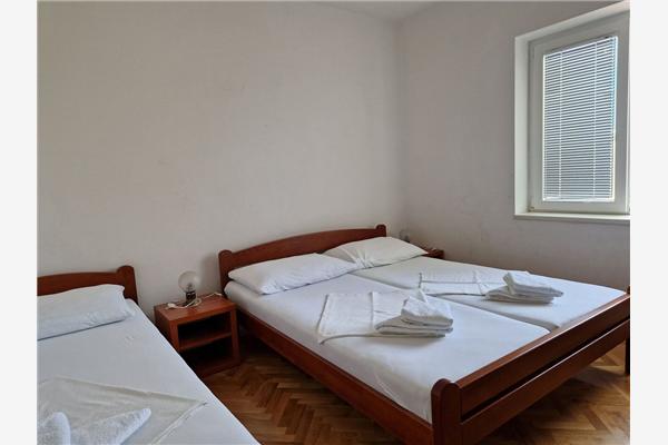 Apartment A3, for 5 persons