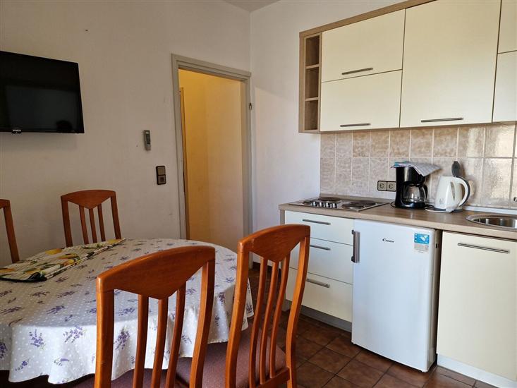 Apartment A3, for 5 persons