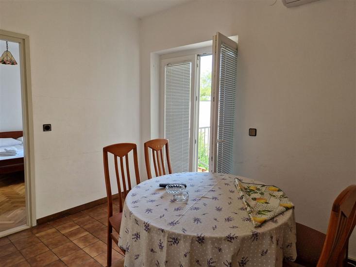 Apartment A3, for 5 persons
