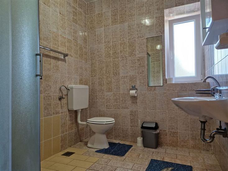 Apartment A4, for 4 persons