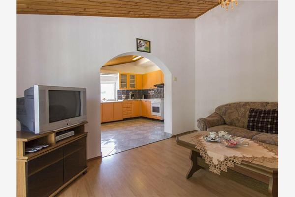 House K1, for 10 persons