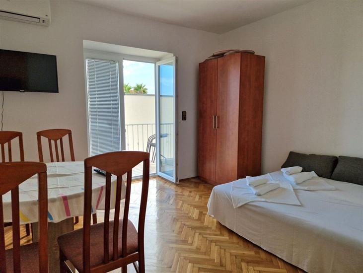 Apartment A5, for 4 persons