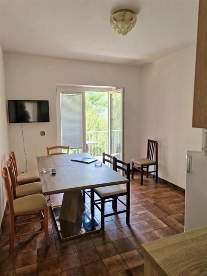 Apartment A1, for 6 persons