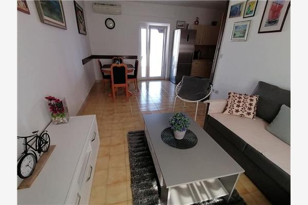 Apartment A1, for 4 persons