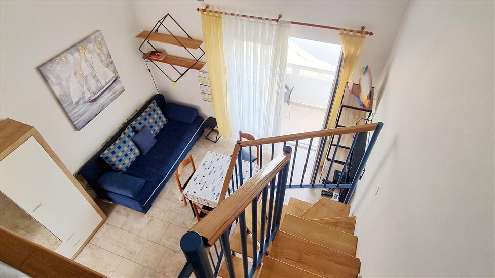 Apartment A19, for 2 persons