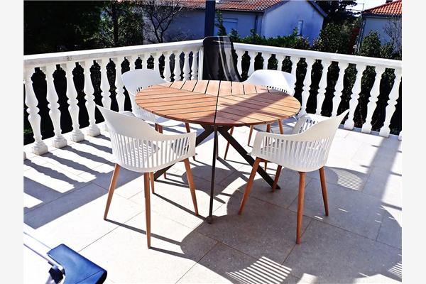 Apartman A2, na 3 osebe