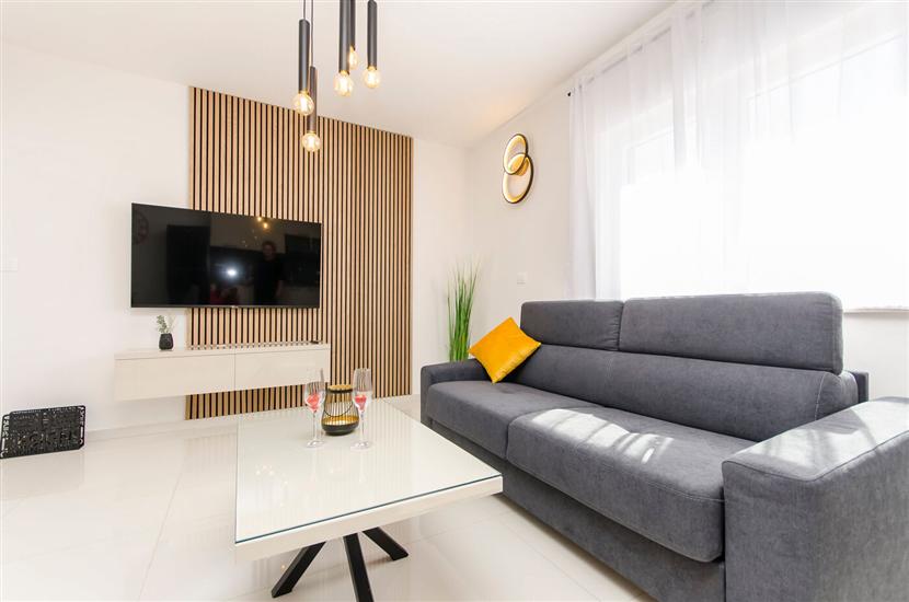 Apartment A1, for 6 persons