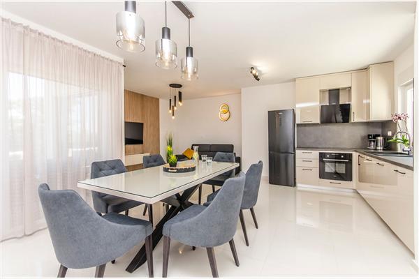 Apartment A2, for 6 persons