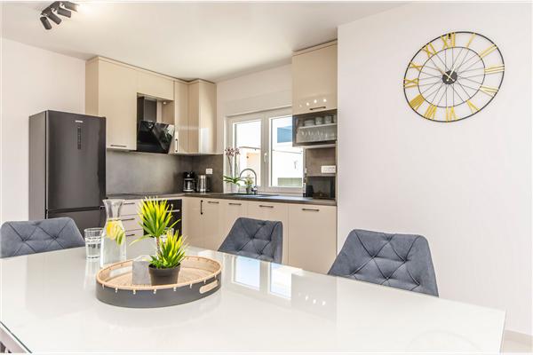 Apartment A2, for 6 persons