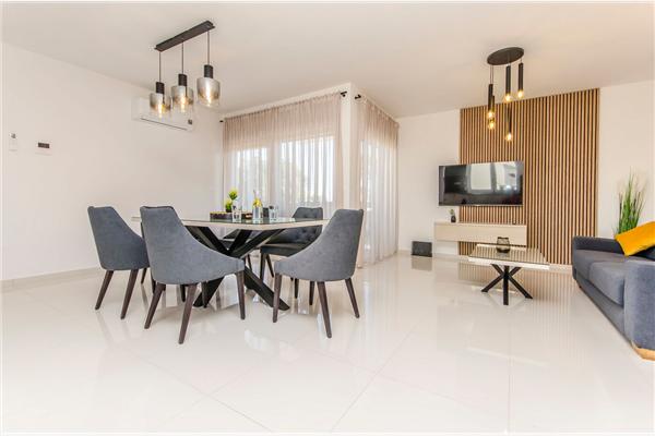 Apartment A2, for 6 persons