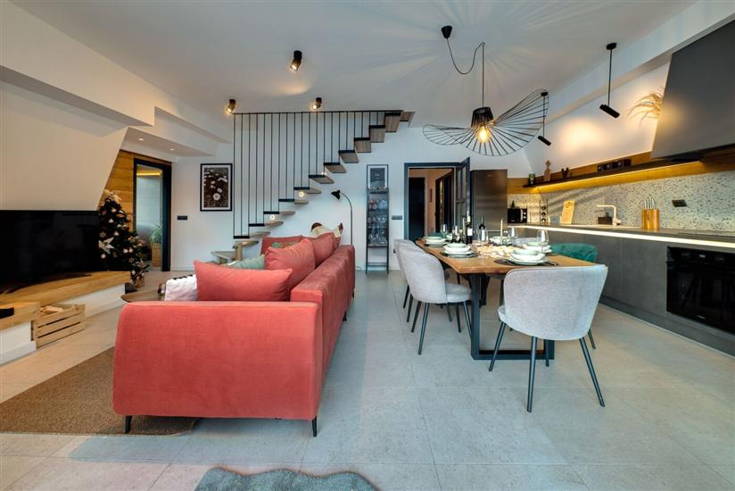 House K1, for 8 persons