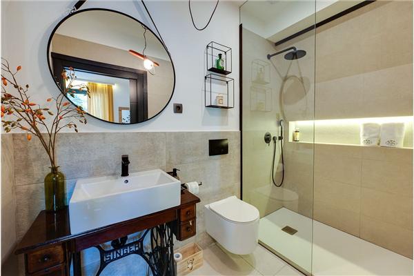 House K1, for 8 persons