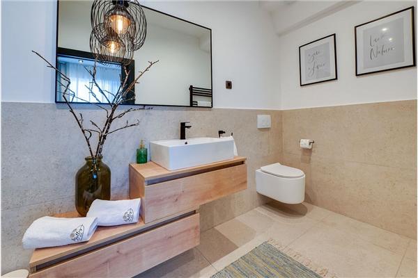 House K1, for 8 persons