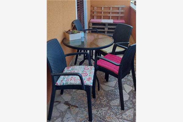 Apartment A1, for 6 persons