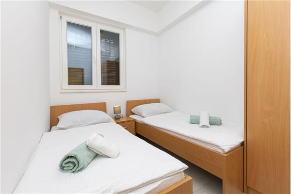 Apartment A7, for 4 persons