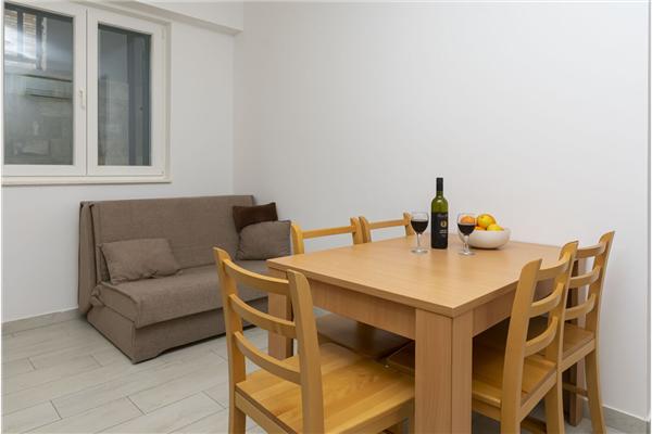 Apartment A7, for 4 persons