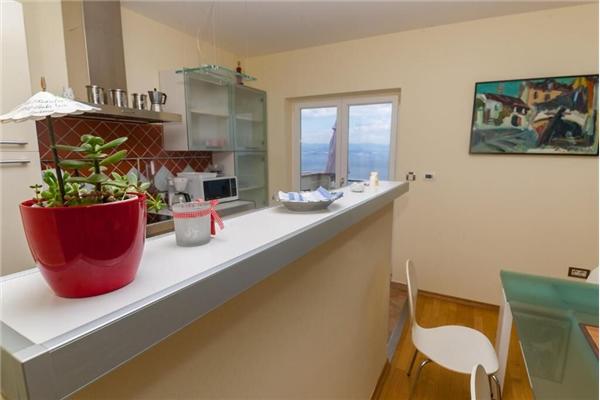 Apartment A2, for 6 persons