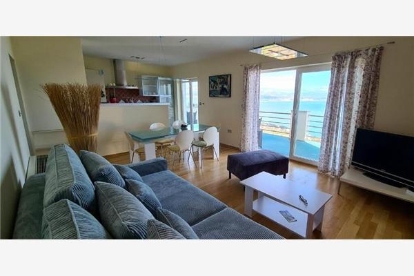 Apartment A2, for 6 persons