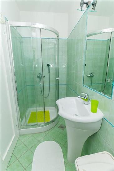 Apartment A2, for 6 persons