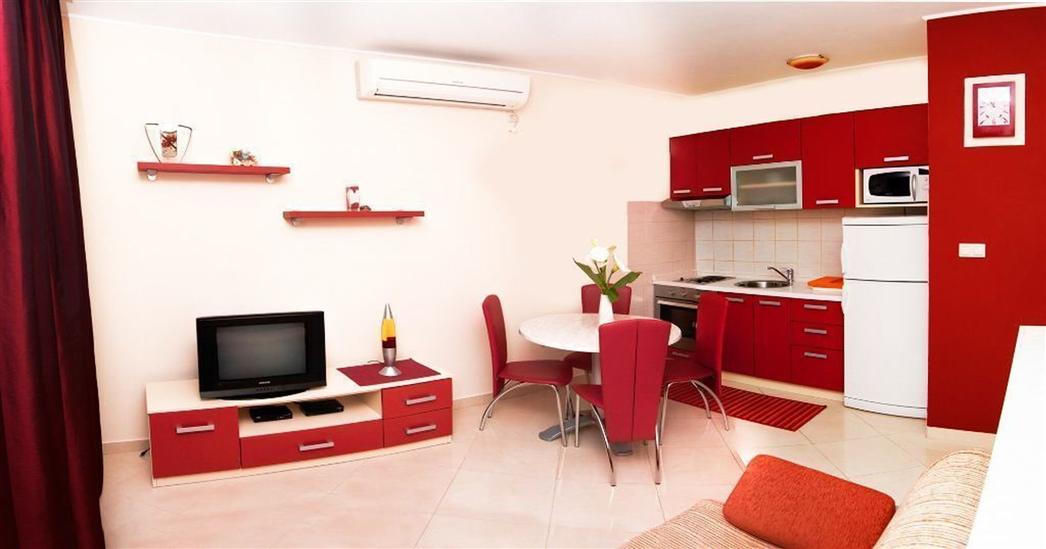 Apartment A2, for 6 persons