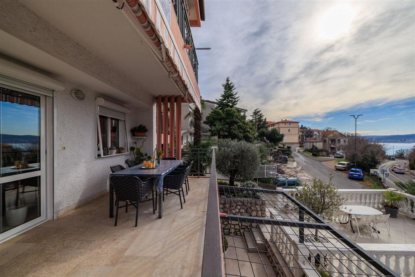 Apartment A5, for 4 persons