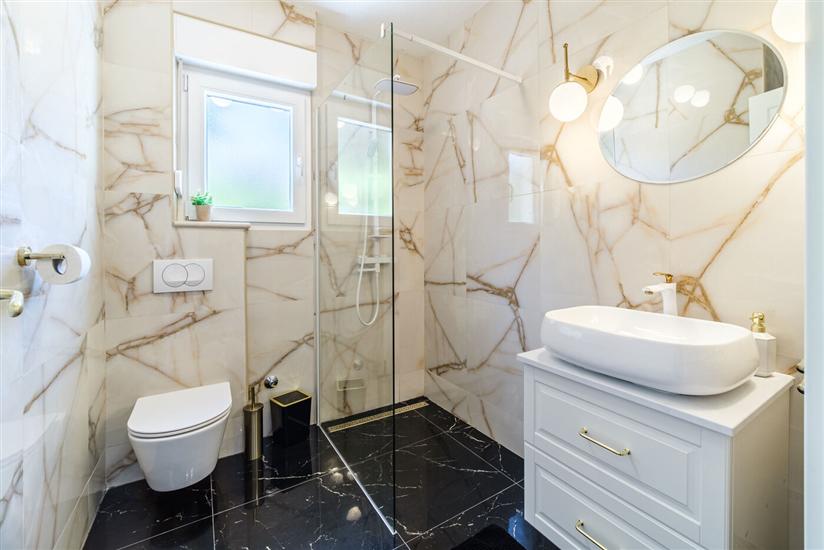 House K1, for 5 persons