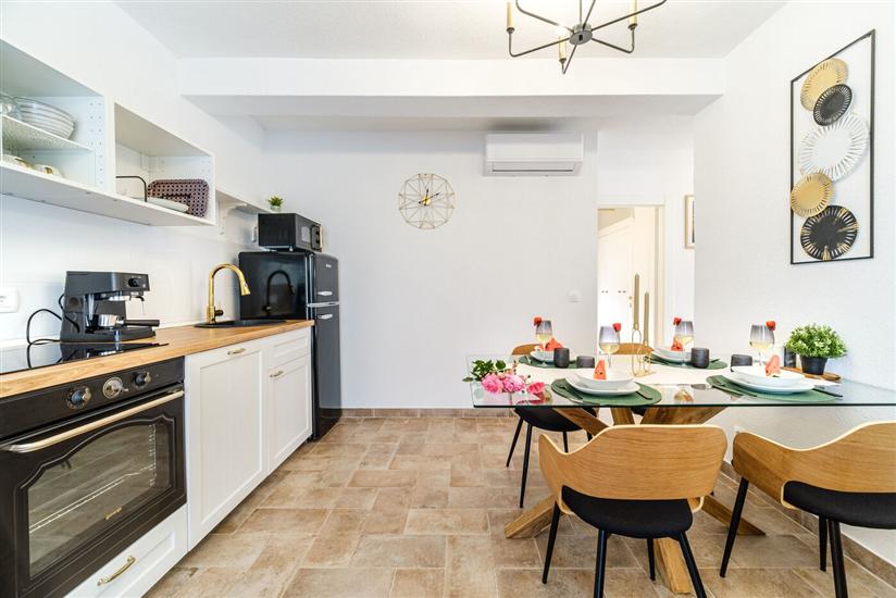 House K1, for 5 persons