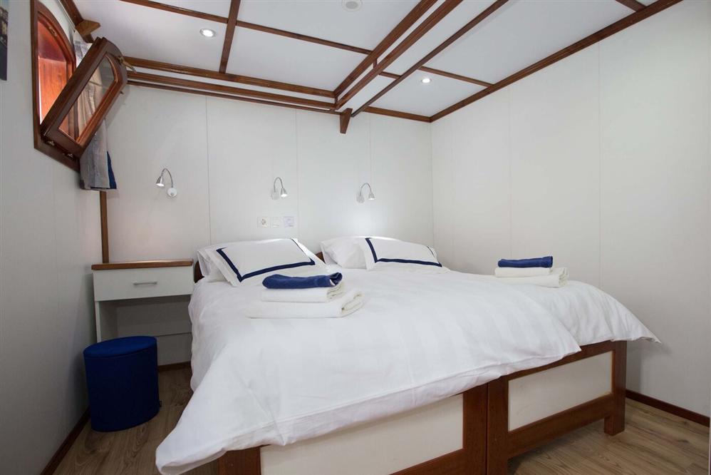 Spl-Cabins-Upper-Deck-1