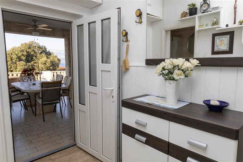 Apartment A2, for 8 persons