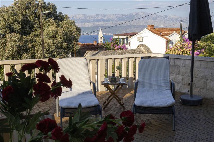 Apartment A2, for 8 persons