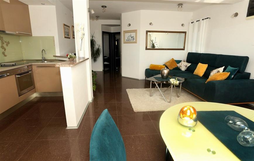 Apartment A2, for 4 persons
