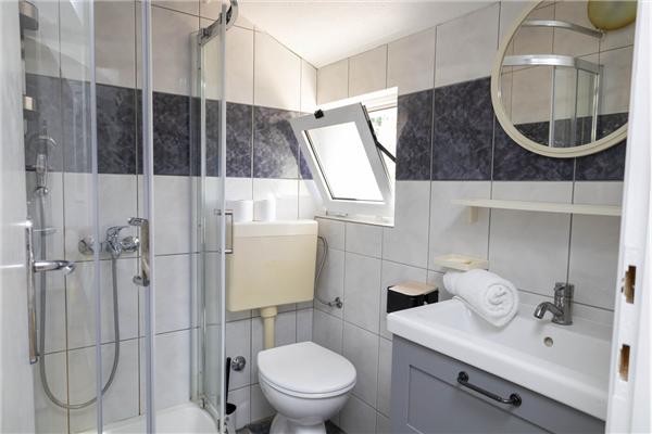 Apartment A3, for 9 persons