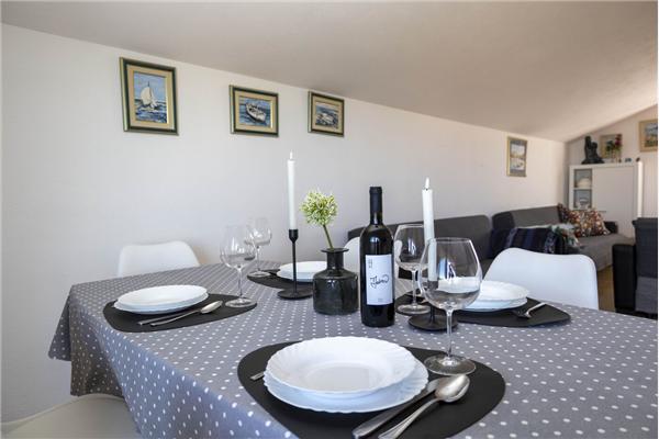 Apartment A3, for 9 persons