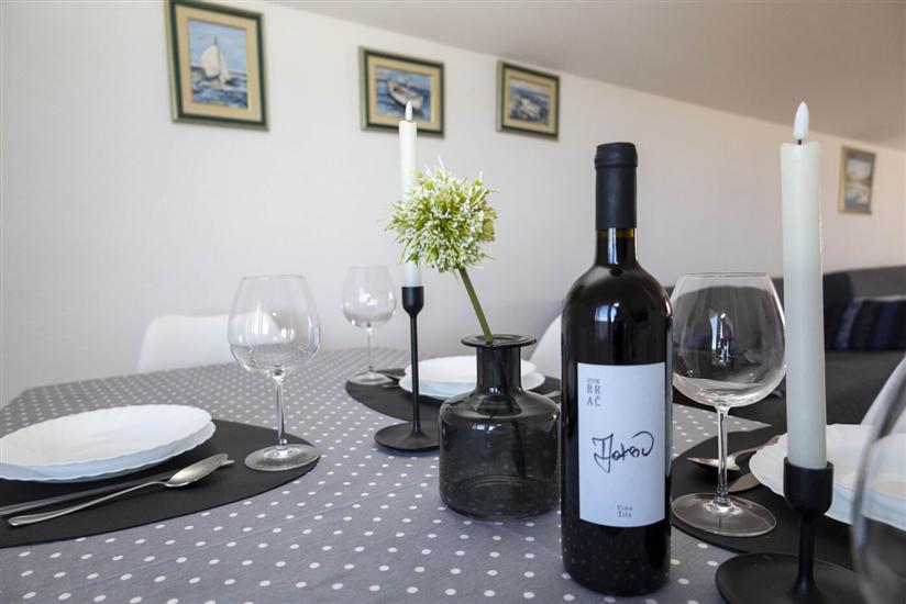 Apartment A3, for 9 persons