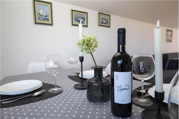 Apartment A3, for 9 persons