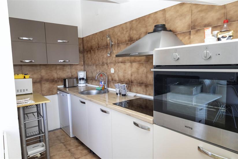 Apartment A3, for 9 persons